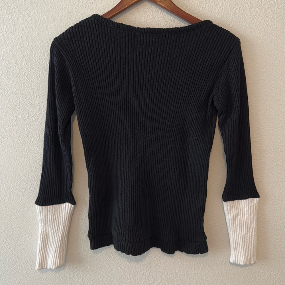Ribbed Pullover Top - Picture 4 of 4